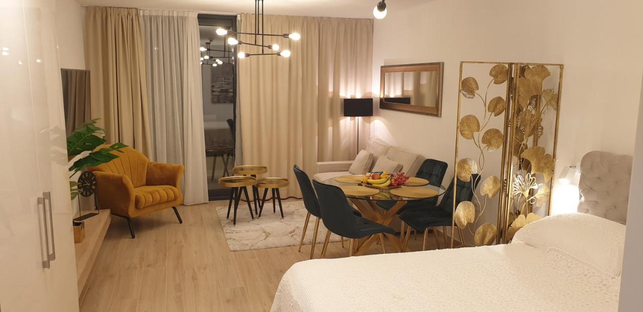 Golden Studio - private parking Dubrovnik Exterior foto